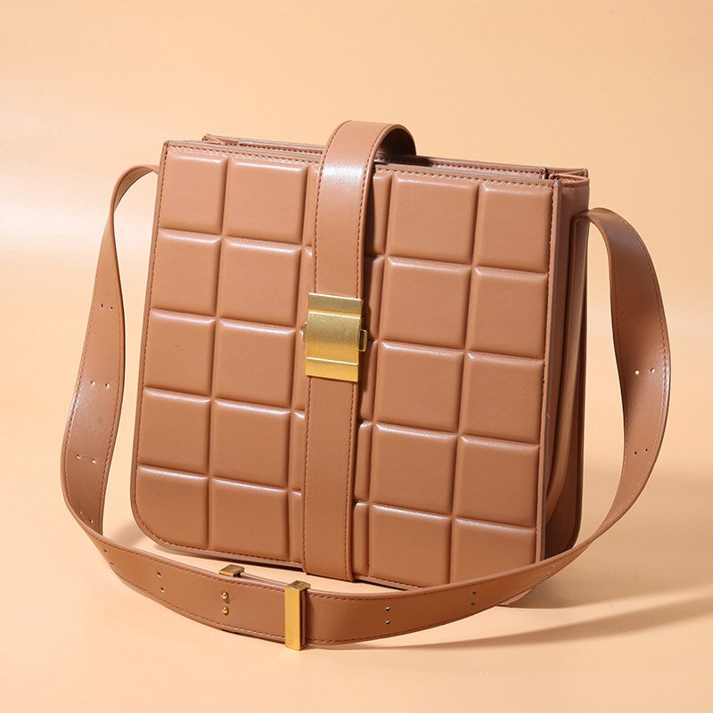 Europejski i amerykański, nowy, modny, miękki, kożuchowy, kwadratowy, romb, torba o dużej pojemności, torba damska w stylu retro: Light brown / S