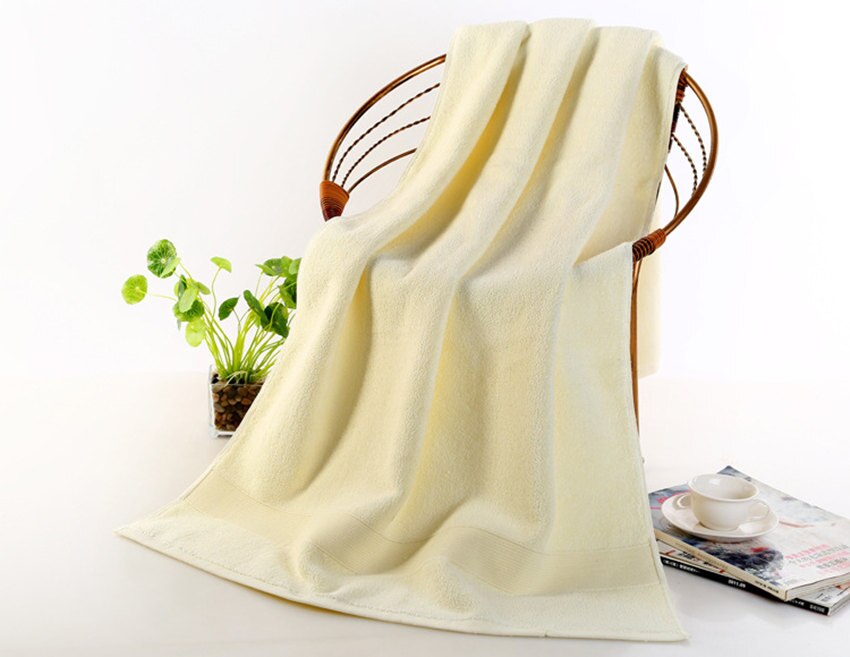Egyptisk bomuld strandhåndklæde frotté badehåndklæder badeværelse 70*140cm 650g tyk luksus solid til spa badeværelse badehåndklæder til voksne: Lysegul