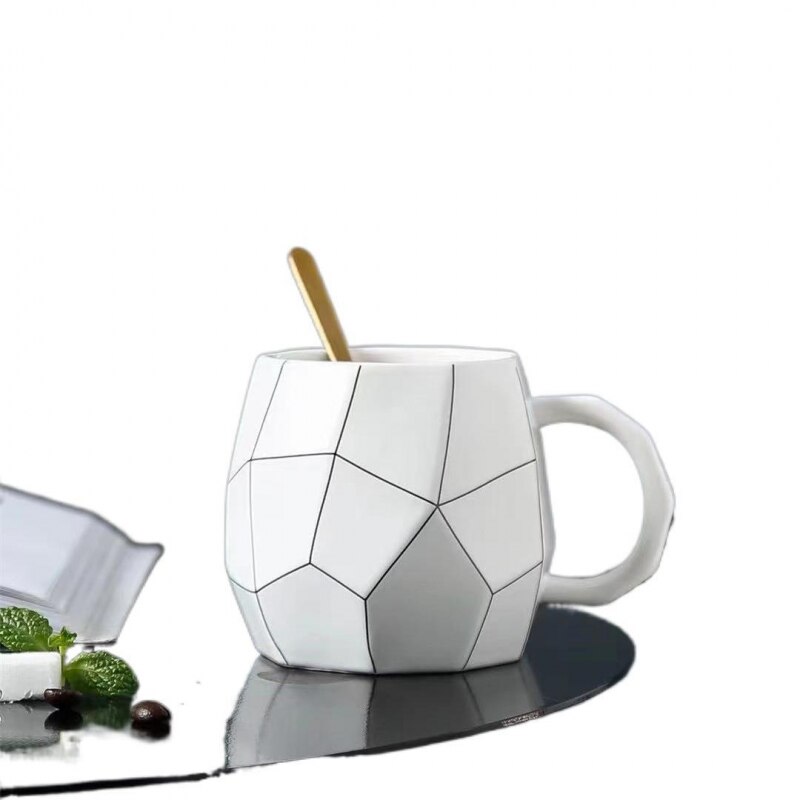 Keramische Mok Koffie Creativiteit Onregelmatige Abstracte Geometrie Vorm Zwart En Witte Lijn Mok Eenvoudige Nordic Stijl Mok Drinkware