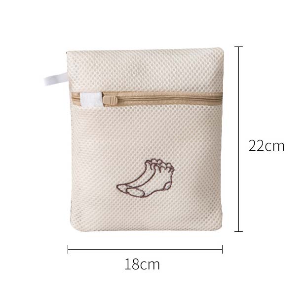 Embroidery Washing Bags Mesh Polyester Laundry Bag Portable Net Bra Wash Basket Organizer For Underwear Clothing Laundry Bag: Socks