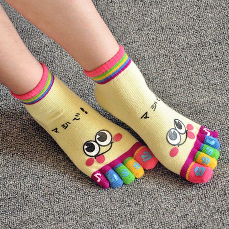 1 Pair Kids Ankle Socks Cotton Five Finger Sock Cartoon Girls Boys Toe Socks Chrismas for Children 13-16 Years Old: Yellow