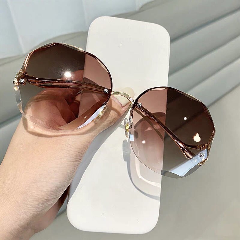 8Farbe Tee Gradient Angeln Sonnenbrille Frauen Ozean Wasser schneiden getrimmt Linse Metall gebogen Tempel Sonne Brille weiblich: E