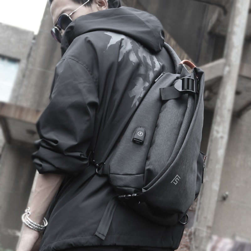 FYUZE Men's Waterproof chest bag for male Crossbody Shoulder bag USB Charge bag Casual racket bag Summer Short Trip pocket