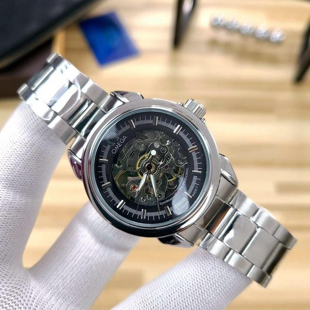 Omega- Brand Automatische Mechanische 007 Horloges Mannen Waterdichte Skeleton Polshorloge Met Vrouwen Mannen Lederen Band: 2