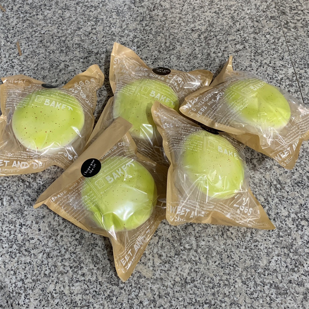 5 tums matcha kaka grön dim squishy mjuk sockerkaka baskisk kaka brödmodell gör-det-själv lekmat långsam rund form dekoration skrivbordsdisplay: Djup safir