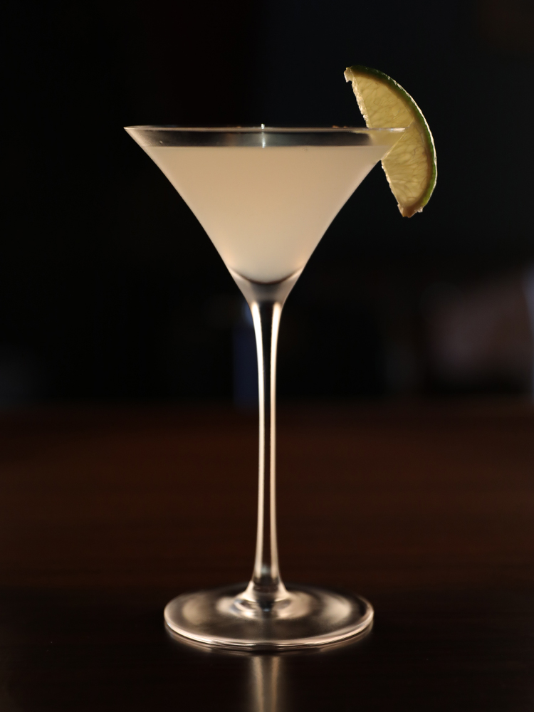 Trumpet Martini Glass Japanese Crystal Triangle Martini Glass Tall Cocktail Glass