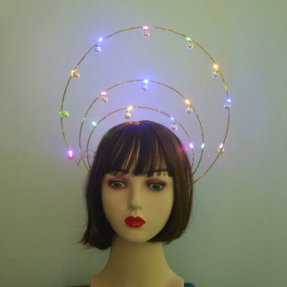 Glow Light Up Godin Crown Angel Bridal Gold Halo Hoofdband Veer Bloem Haarband Verjaardagsfeestje Heks Koningin Haar Slijtage Cadeau: Olijf