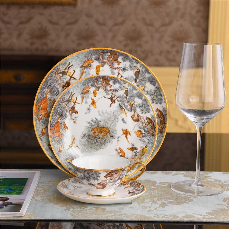 Assiette de luxe en porcelaine, vaisselle de collection en céramique, plats animaux de la Jungle, tasse tigre, plateau à gâteaux, assiette à Dessert, décoration de maison