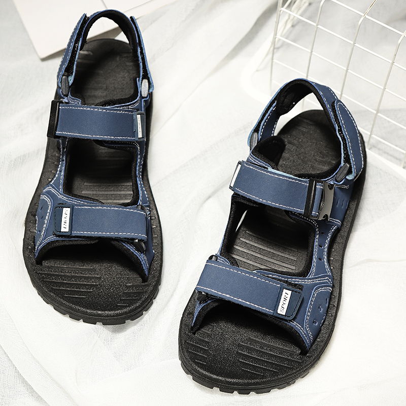 Beach Outdoor Man Sandals Hollow Slippers Men Sport Light Sandalias Outdoor Summer Chanclas Shoes