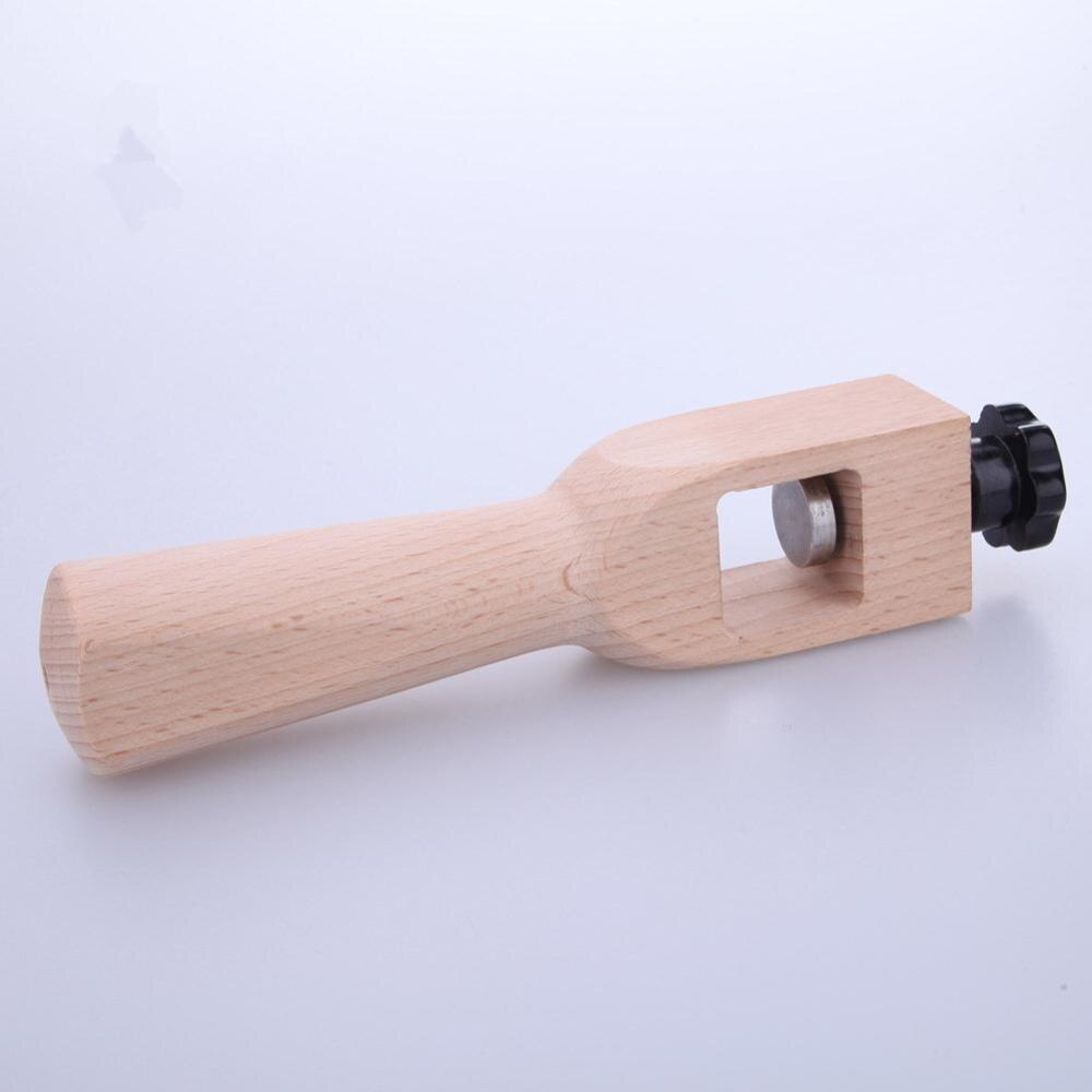 Adjustable thickness belt cutter belt cutter strip cutter