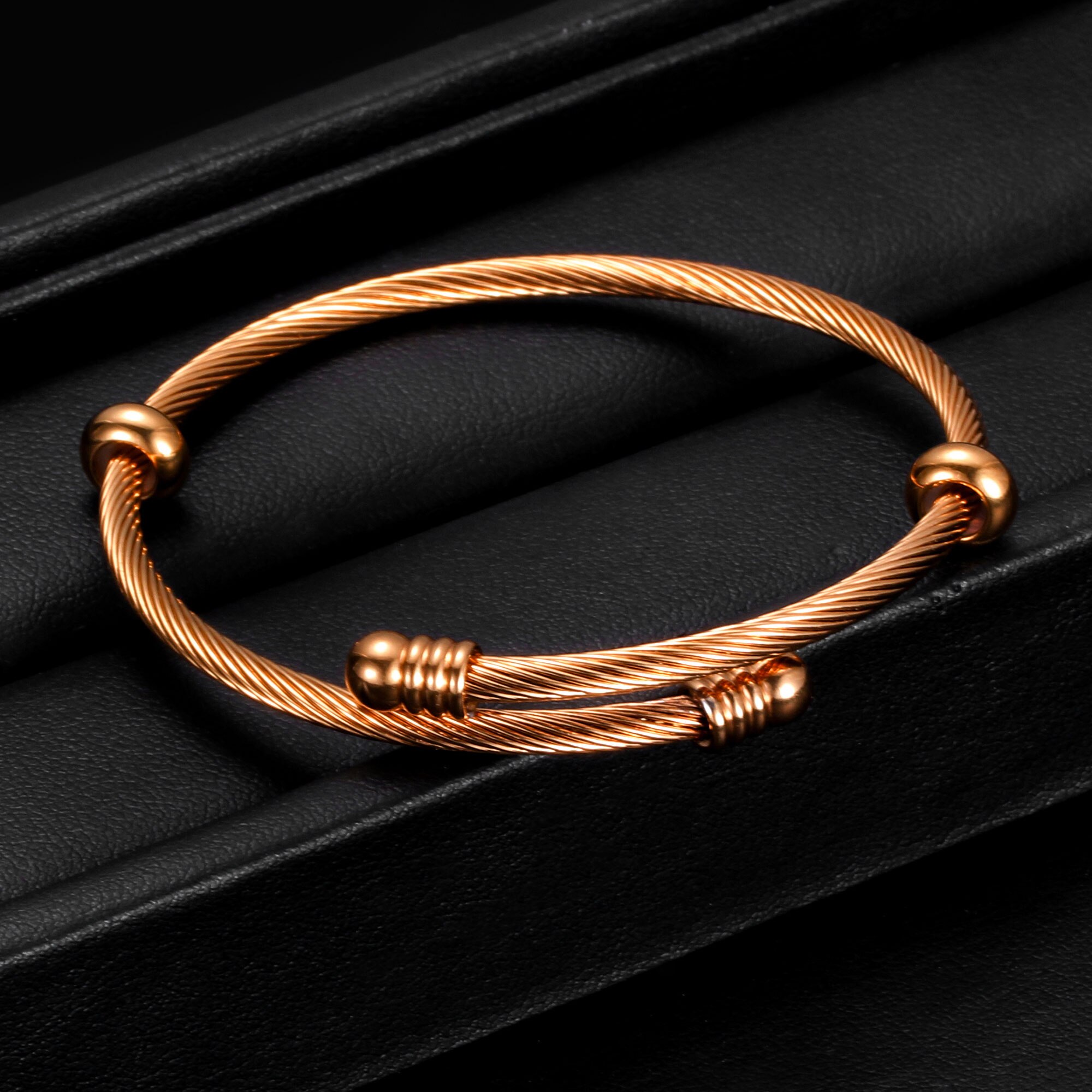 Unisex Elastische Kabel Draht Armband Edelstahl Armband Schraube mit Wechsel Ende Stecker Twisted Manschette Charme Perlen fit DIY Schmuck