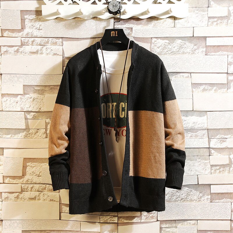Cardigan genser menn høst vinter gensere plus size herre strikket svart koreansk stil hip hop casual genser: Svart / 4xl