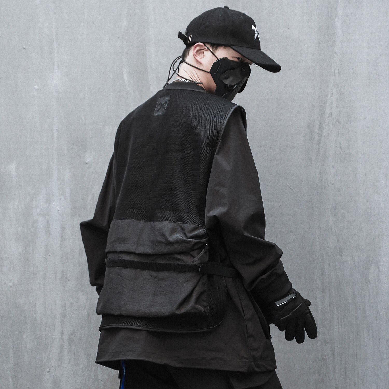 Men Streetwear Pockets Vest Black Techwear Zipper Jacket