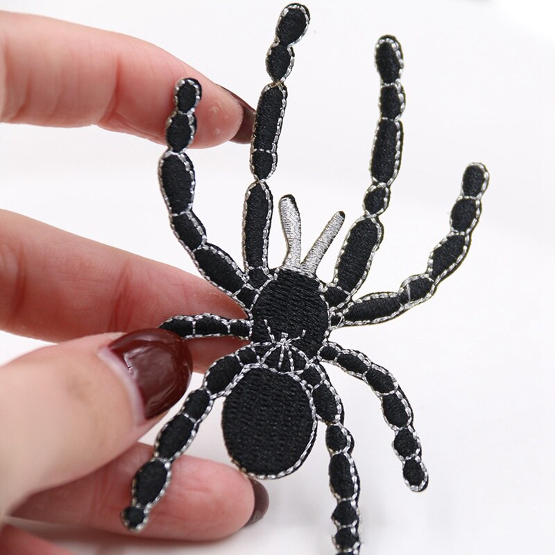Borduurwerk Patches Halloween Zwarte Spider Applicaties voor Kleding Naaien Leveringen Diy Craft Ornament Decor Punk Dier