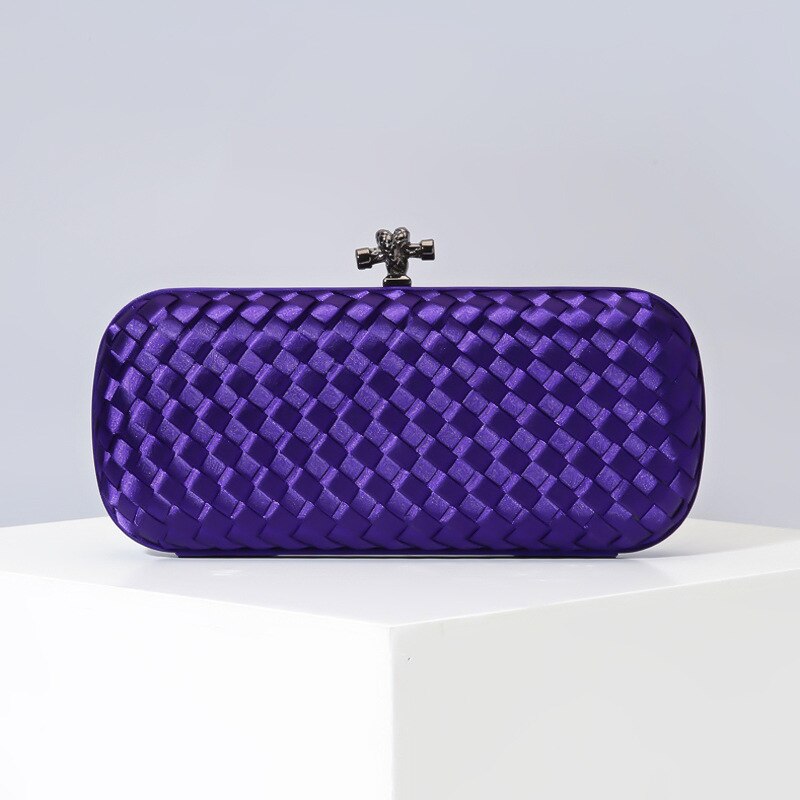 Bolsa de maquillaje de seda europea y americana tejida a mano para mujer, bolsa de maquillaje de mano para mujer, a través de la sencilla bolsa de maquillaje para Cena