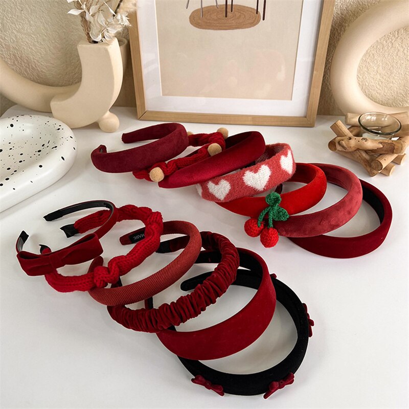 Diadema roja Vintage para mujer, banda de pelo de terciopelo de lana, diadema de esponja lateral ancha para niña, accesorios para el cabello para Navidad y Año
