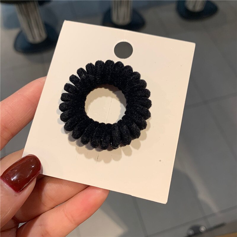 1Pc Elastische Haarbanden Fluwelen Spiraal Vorm Paardenstaart Houders Haar Banden Gum Rubber Band Haar Touw Telefoon Draad Haar accessoires: 1pc Black