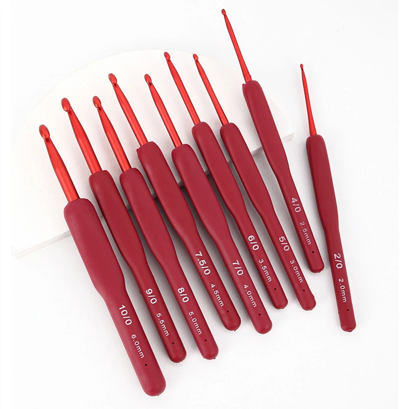 gancho de ganchillo rojo, herramienta tejida a mano DIY, óxido de aluminio, aguja de ganchillo de lana tejida a mano, ganchillo antideslizante de silicona de 2-6mm