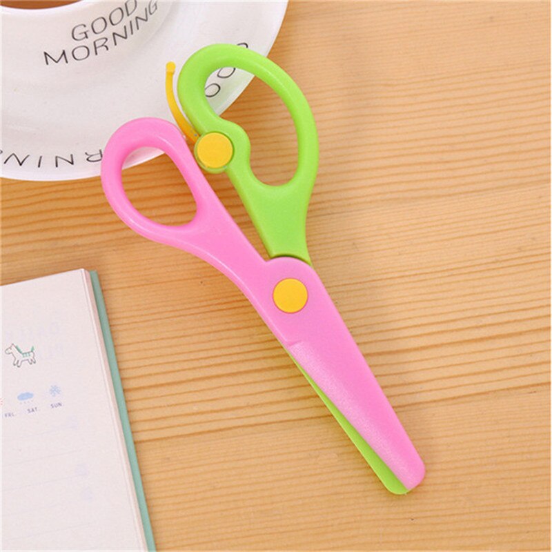 137mm Colored Plastic Mini Safe Scissors Kindergarten Kids Cutting Tool School Home Supplies Children Paper Scissor Student