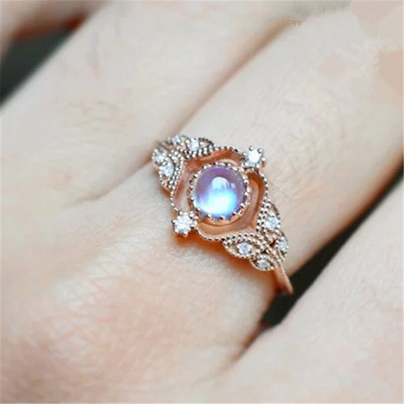 Huitan Wedding Bands For Women Rose Gold Color Leaf Shape Rings Set with Moonstone Engagement Ring Party Jewelry