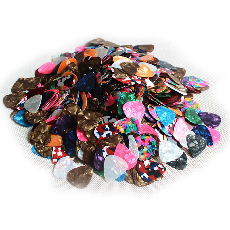 Premium 0.46mm stijlvolle kleurrijke celluloid gitaarplectrums voor gitaar en bas ( (200 stuks)
