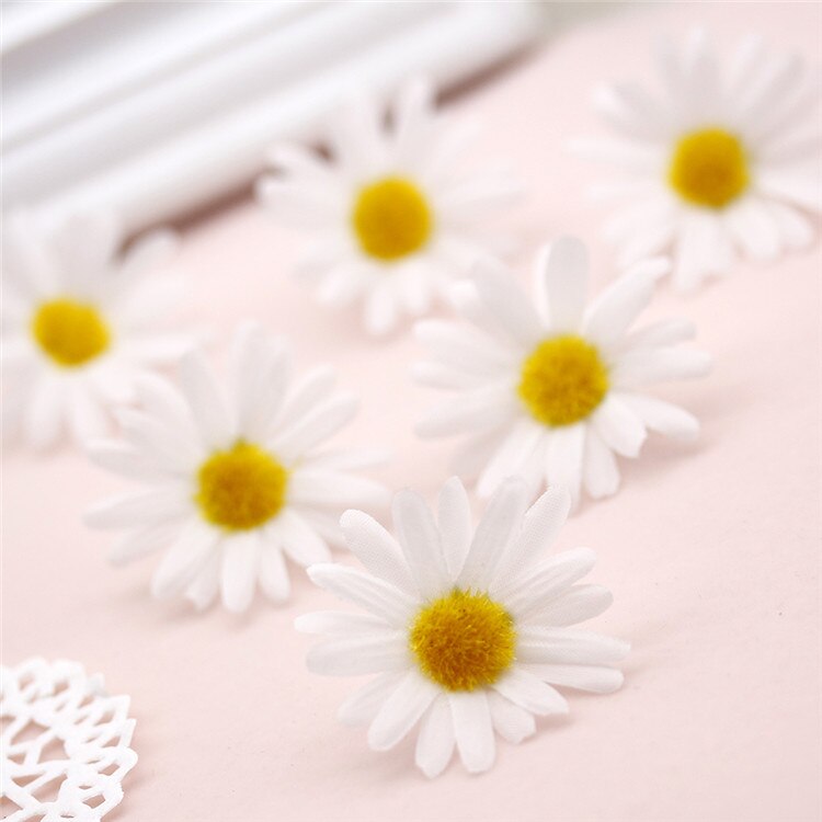Parti 10 stk hvid daisy kunstige blomsterhoveder diy håndlavet pandebånd hårklips tilbehør bryllup bil dekoration festartikler
