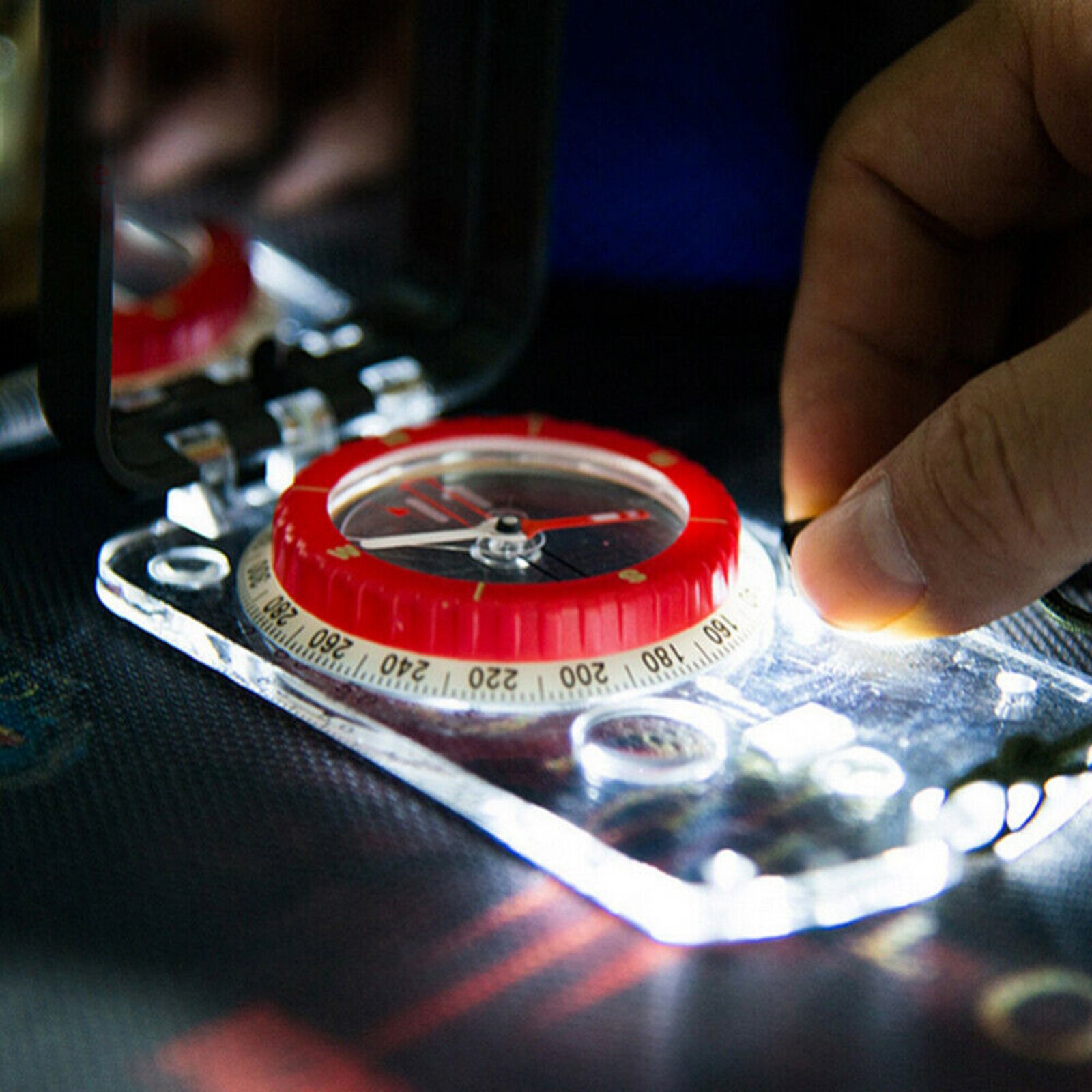 Portable Compass Hiking Scouts Camping Navigation Emergency Mirror Compass