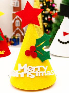 Kerstmuts van niet-geweven stof, cartoon kerstman, sneeuwpop, kerstboom, kerstversiering voor dames/heren/kinderen/volwassenen: Kers