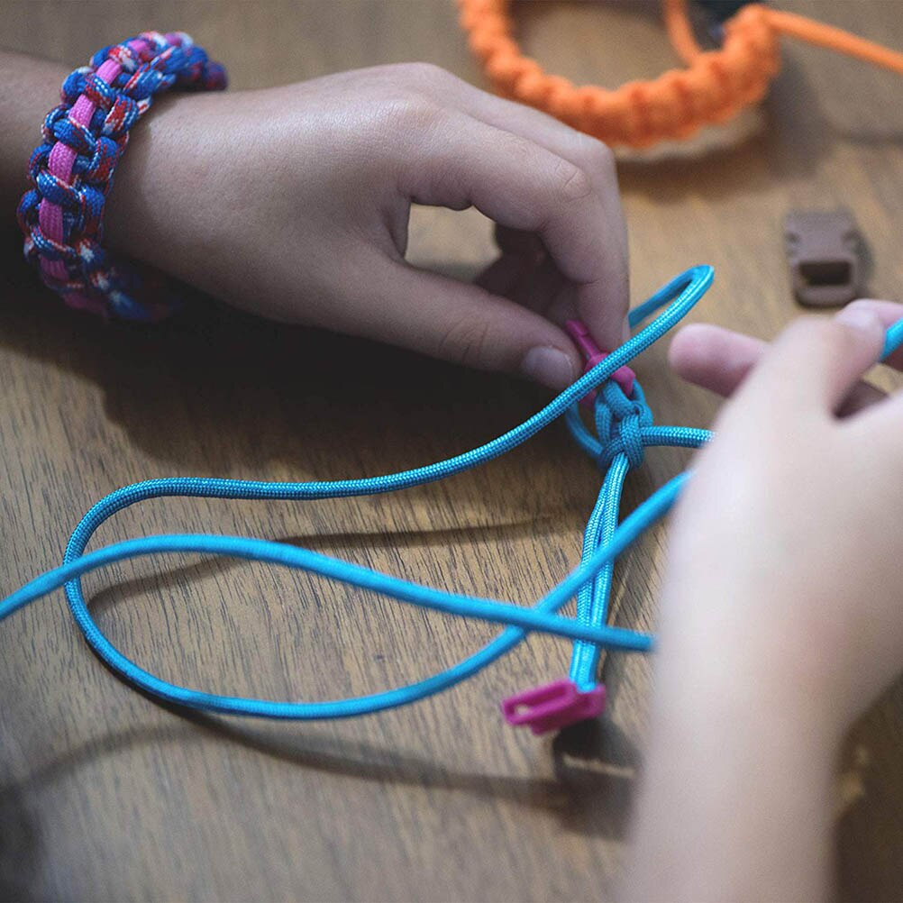 Diy paracord rannekorun valmistussetti rannekorun soljilla paracord punonta kutominen diy käsityökalusarja lasten lelut  #40