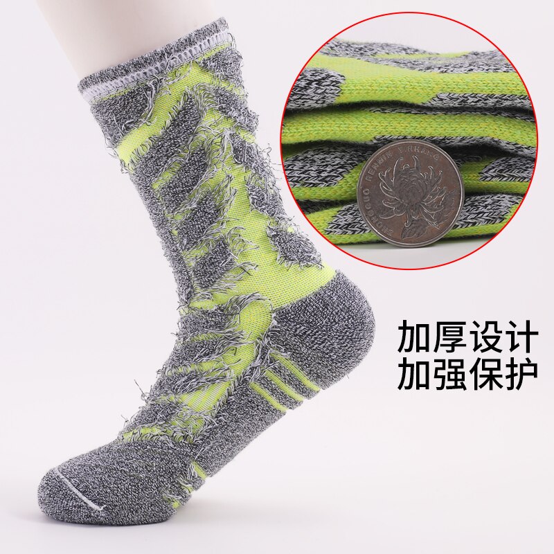 Women's Wick Thick Cushion Cotton Crew Skiing Socks Sports Athletic Hiking Socks Winter Warm Socks For Women 2 pairs