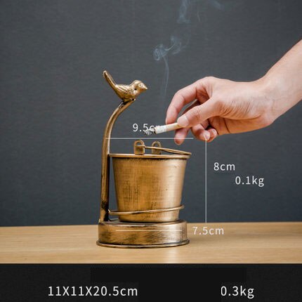 Jahrgang Eisen Ebene Aschenbecher Hause Wasserhahn bilden retro Bar Tisch Dekor Büro Dekorationen Rauchen Zubehör Für Wohnzimmer: Vogel B