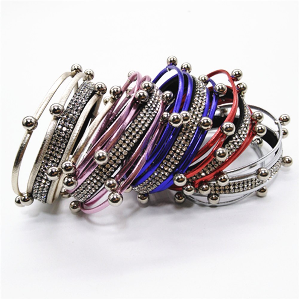 Neon Roze Rood Wit Zwart Kralen Multilayer Verklaring Trendy Lederen Armbanden Vrouwen Mode Meisje Manchet Armband Vrouwelijke Sieraden
