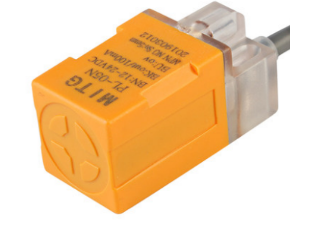 Square proximity switch PL-05N metal sensor switch sensor Limit switch three-wire NPN normally open 24v