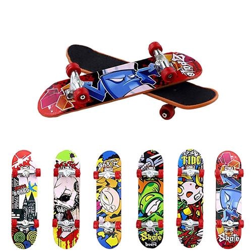 5/10/20/50/100 Pcs Legering Mini Vinger Skateboard Toets Speelgoed Vinger Scooter Skate boarding Spel Jongens Bureau Speelgoed