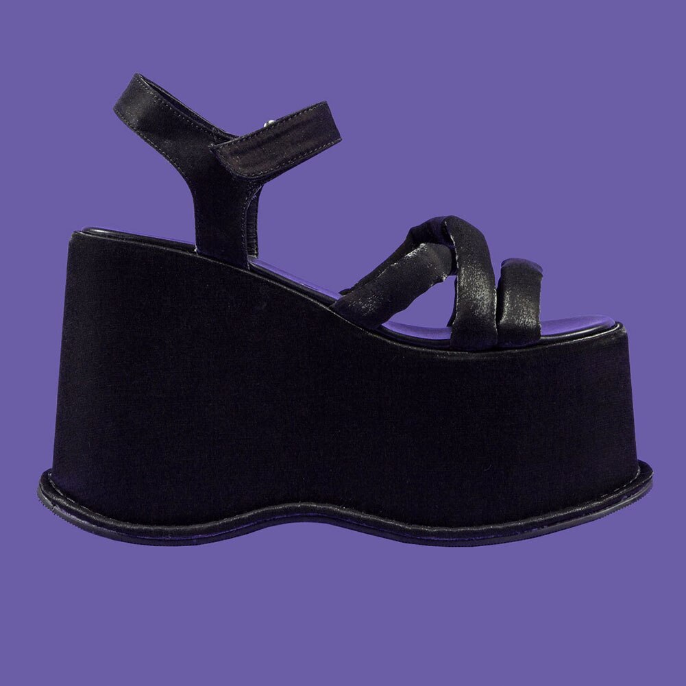 Sandalias góticas con plataforma y Punta abierta para mujer, cuñas de suela gruesa, chanclas Punk informales de ocio al aire libre, zapatos de verano,: black sandals / 9
