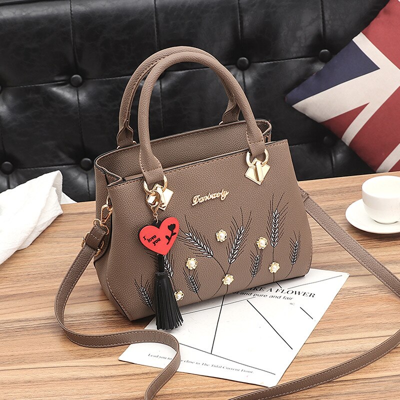 Kvinners håndvesker stor kapasitet uformelle skuldervesker topphåndtak glidelås vintage kvinnelige vesker wild crossbody vesker dame: Khaki