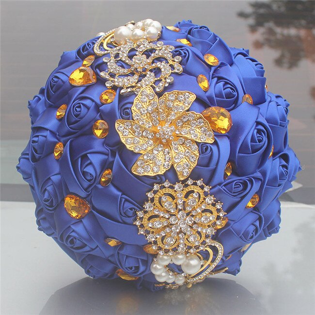Royal blue artificial rose wedding bouquet wedding ribbon gold diamond silver diamond pearl decoration bride wedding bouquet: Style 3