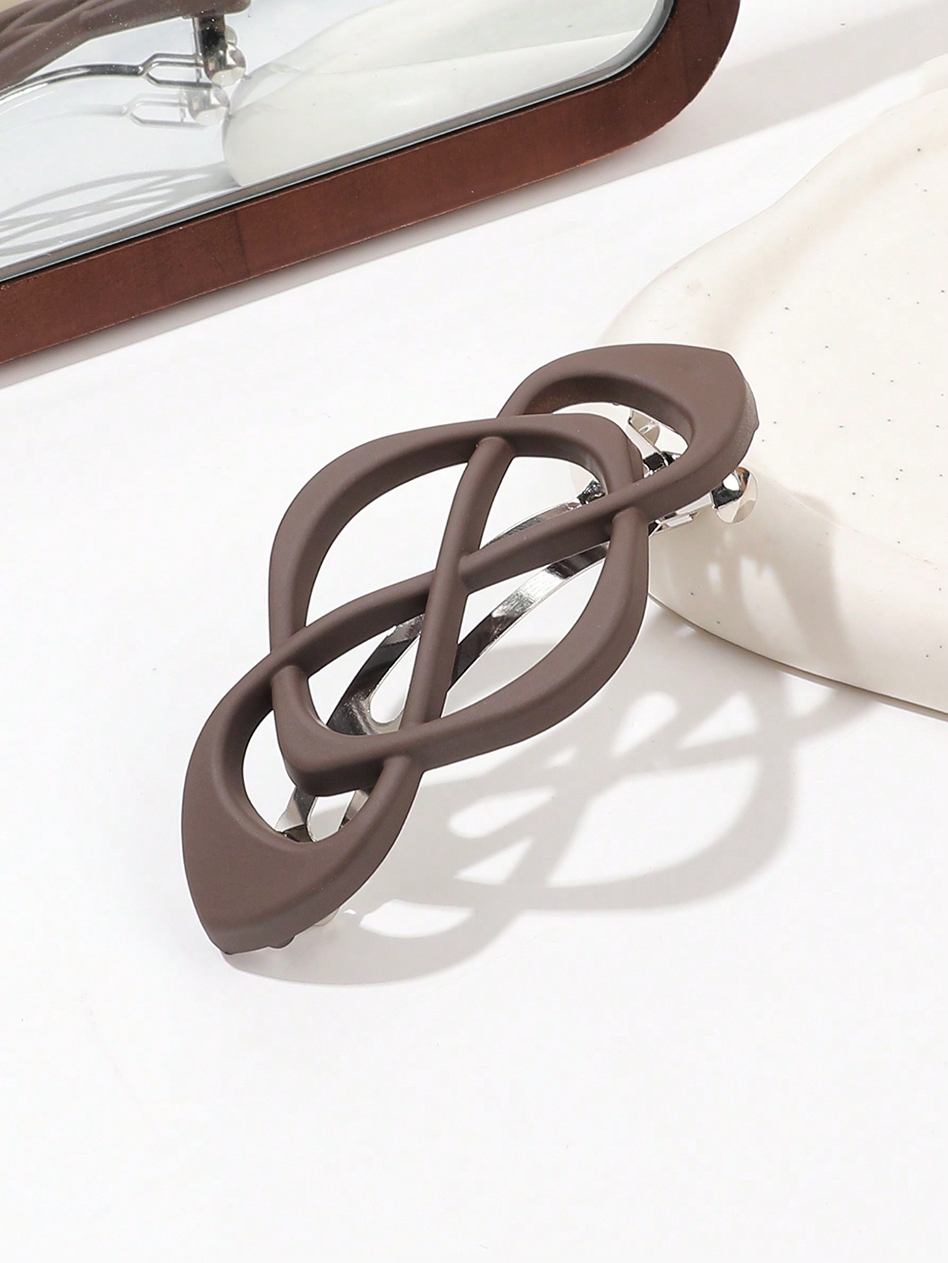 1Pcs French Paris Hair Barrettes for Women Thick Hair,Decorative Hair Clip,Strong Hold Grip Barrette Hair Clips,No Slip Styling: Brown