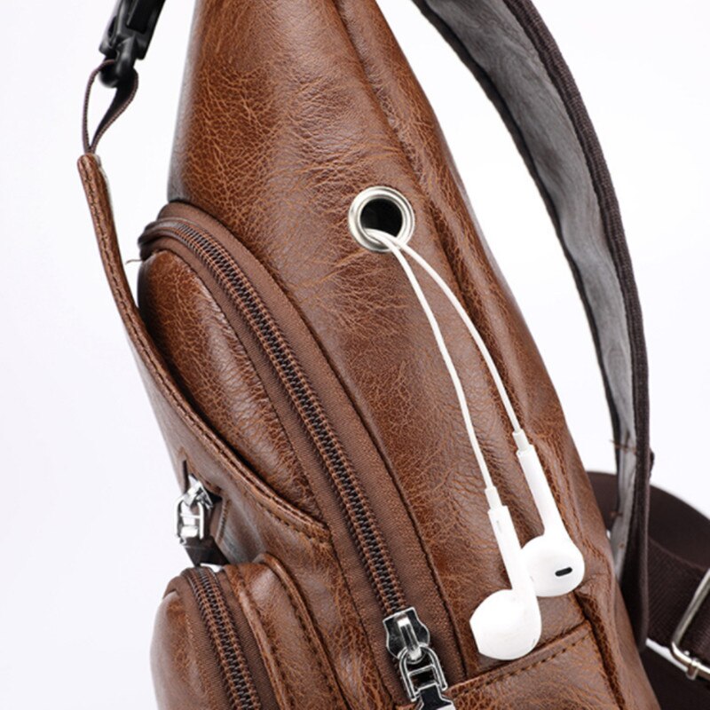 Nouveauté USB chargement poitrine sacs hommes messagers sac étanche PU cuir bandoulière sacs à bandoulière