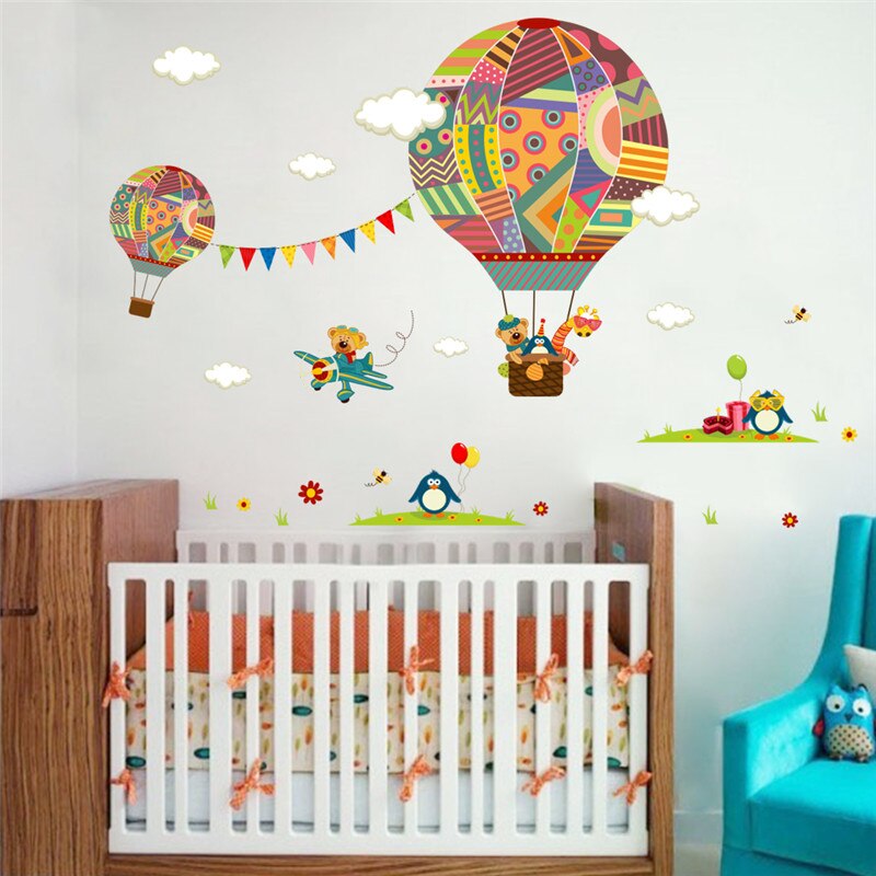 Kleurrijke Air Ballon Beer Giraffe Kinderkamer Muursticker Voor Kinderen Kamers Kinderkamer Cartoon Muurstickers Muurschildering