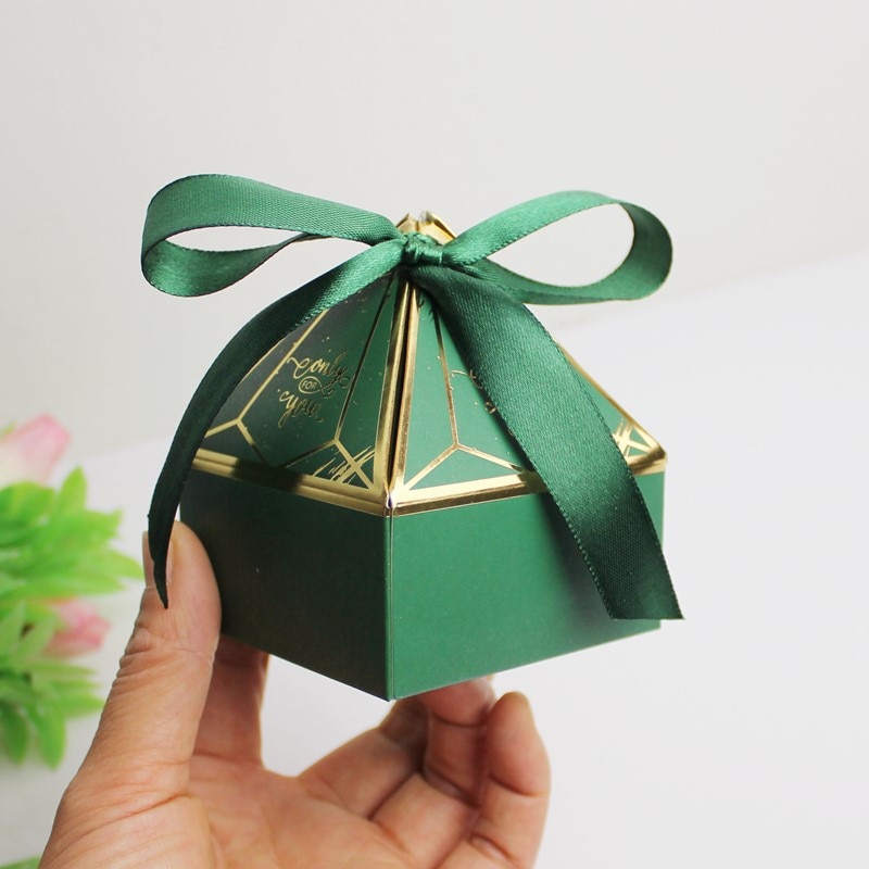 Green Paper Box for Baby Shower Candy Boxes Package Birthday Party Wedding Decorations Kids Favors Packaging Bags: L 8.5x8.5x4.5cm / 20 PCS
