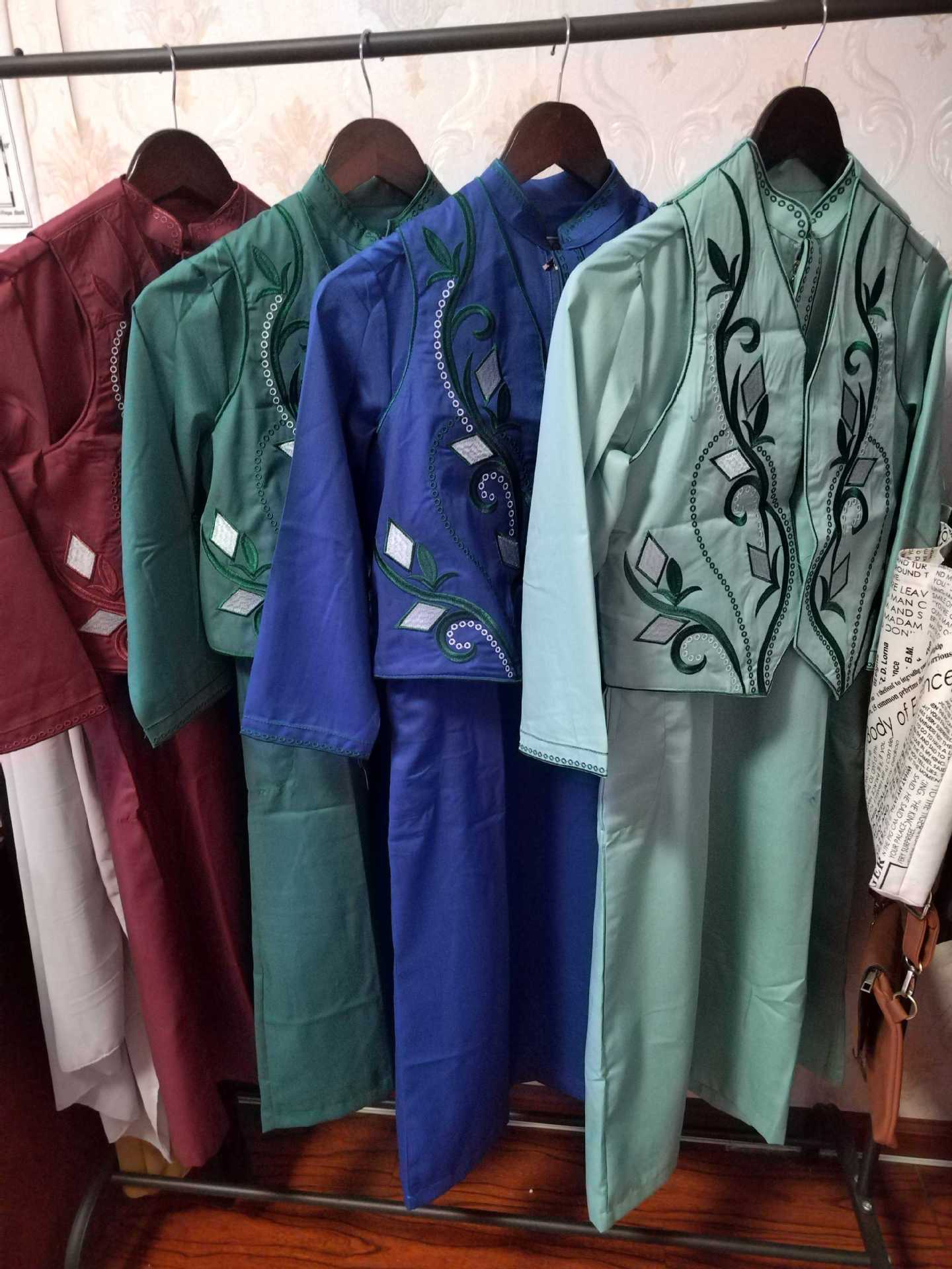 Muslimische Jungen Robe Weste Anzug Kinder Stickerei Abaya Gebet Kaftan Ramadan Marokko Jubba bescheidene islamische Dubai Saudi Abayas Thobe: XL / Cyan