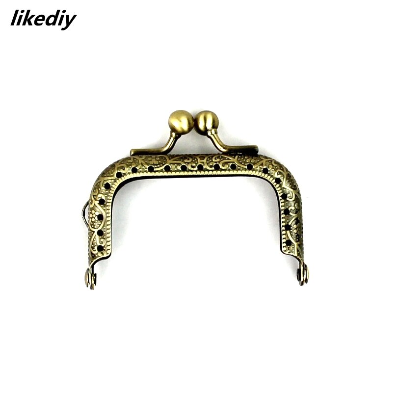 10 stks/partij 6.5 cm Antiek brons/Zilveren Vierkante vorm Embossing Mini tiny metal purse frame DIY Kus sluiting lock zak accessoire: Antique bronze