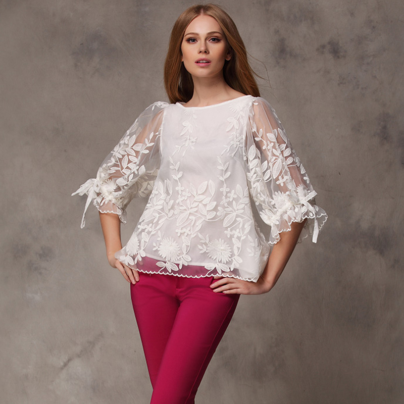 Mujer Primavera Verano cuello redondo media manga volantes encaje flor blusa bordado Shivering Chiffon señora ropa blanca FS0518