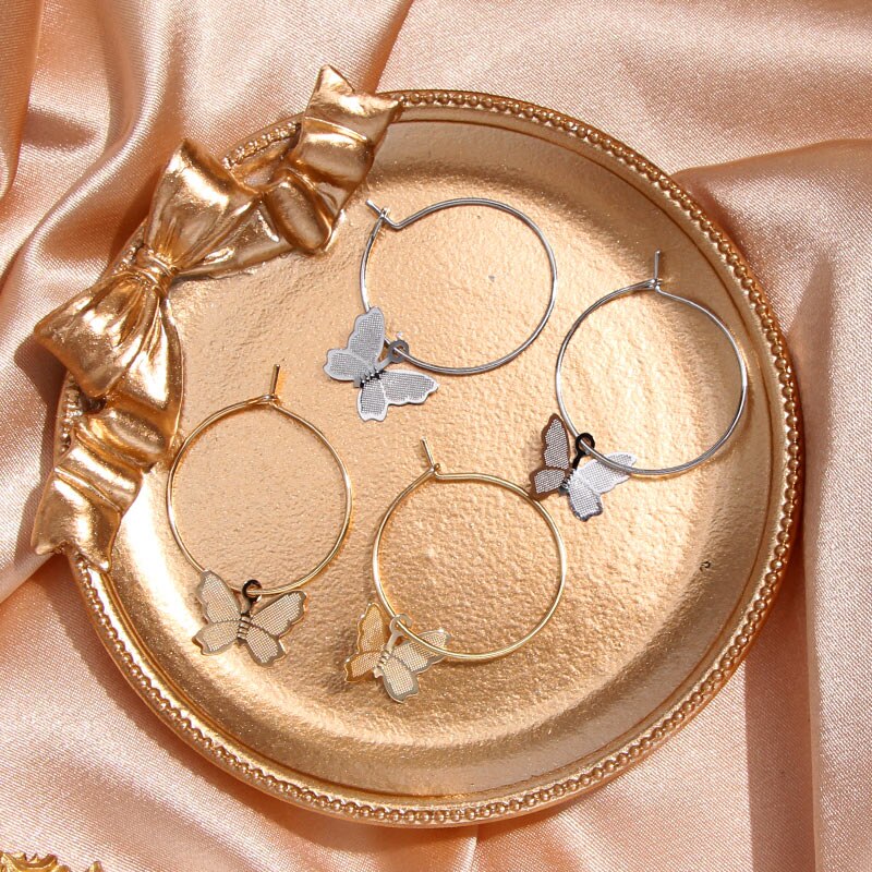 JUST FEEL Boho Cute Butterfly Choker Necklace For Women Gold Clavicle Chain Statement Collar Female Chocker Jewelry