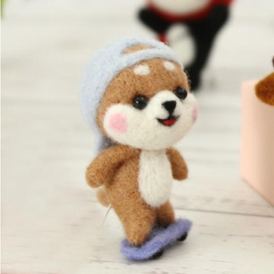 Dog and Dog Animals Wool Felt wool needlepoint kit wool felt needle felting decoration craft needlecraft: Q