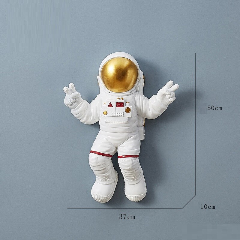 WU CHEN LONG Astronaut Art Sculpture Spaceman Wall Hanging Statue Resin Craft Home Decor Children Room Interior Showpiece R5700