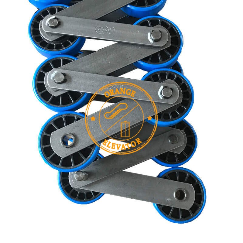 Escalator Step Chain GAA26150 P135.7mm