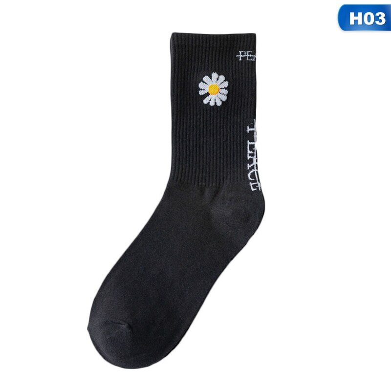 1pair Spring Summer Long Tube Cotton Socks Sweat-absorbent Casual Sports Socks Small Daisy Black Breathable Tube Socks: H03