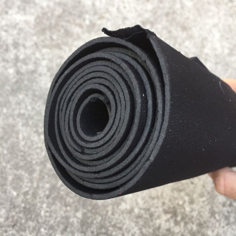 2,5 MM de espesor negro SRB material de tela de neopreno 45CM * 137CM pieza